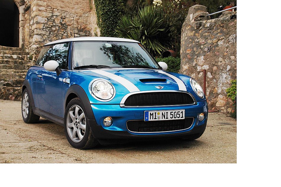 新MINI COOPERS外观