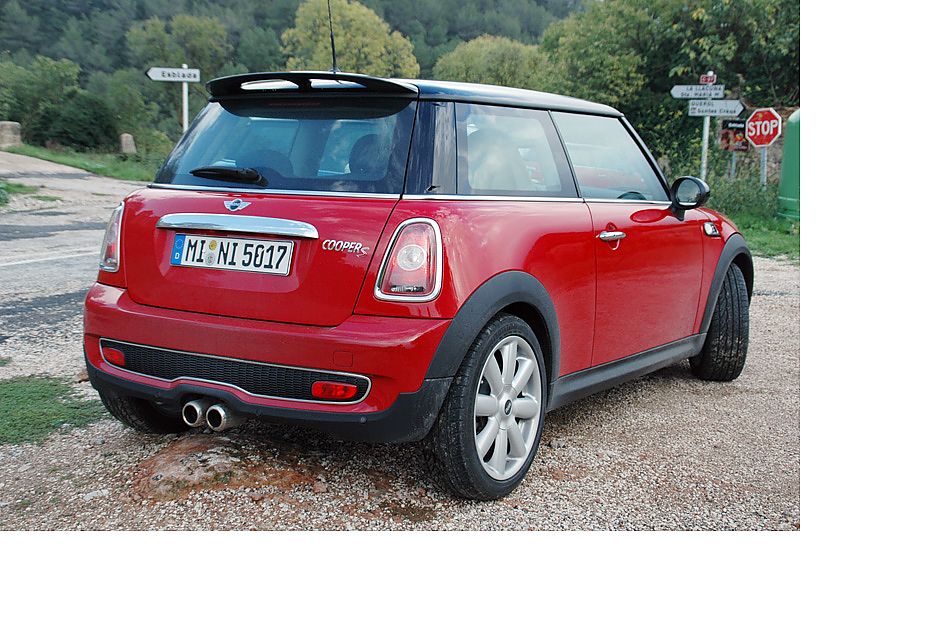 新MINI COOPERS外观