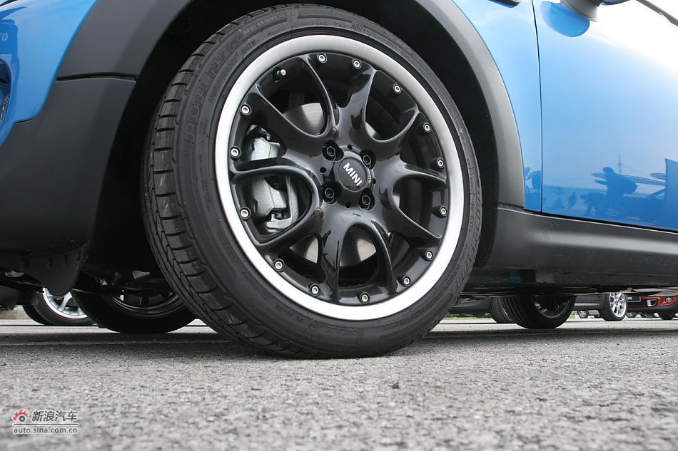 2011款MINI Cooper S外观