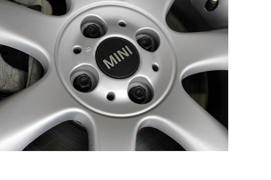 新MINI COOPERS外观细节