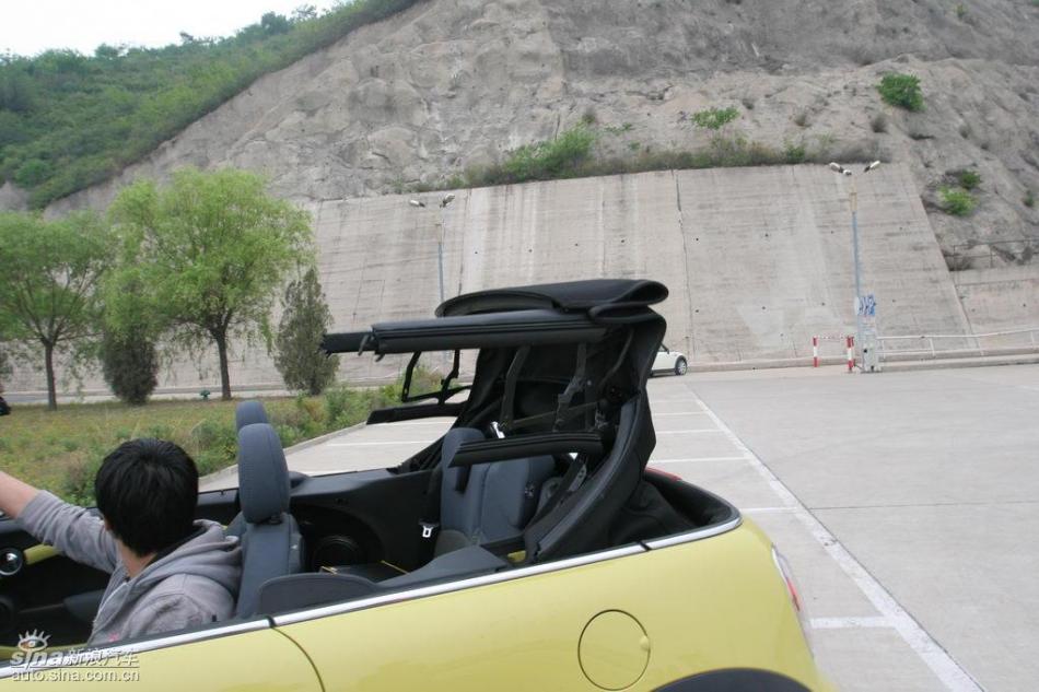 MINI Cooper S敞篷外观及细节