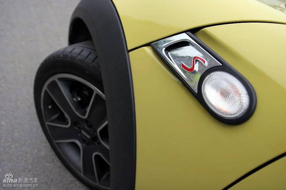 MINI Cooper S敞篷外观及细节