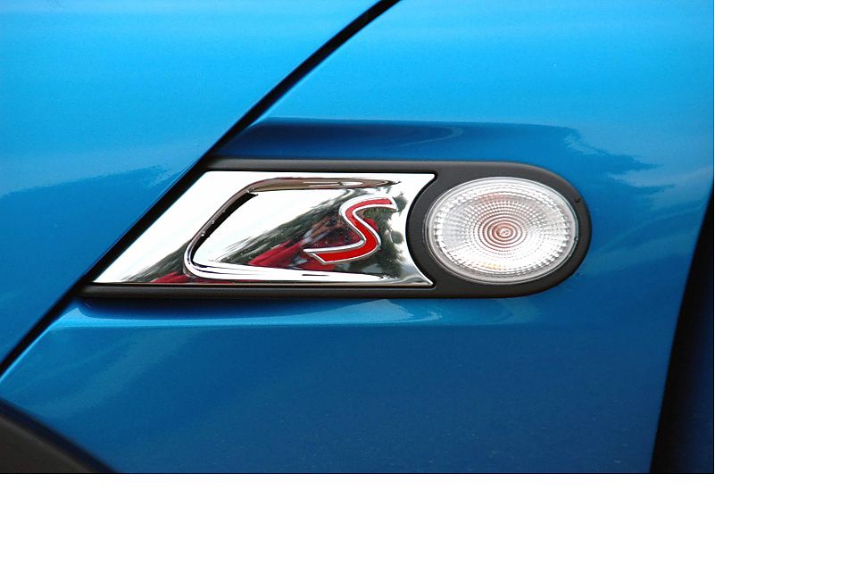 新MINI COOPERS外观细节