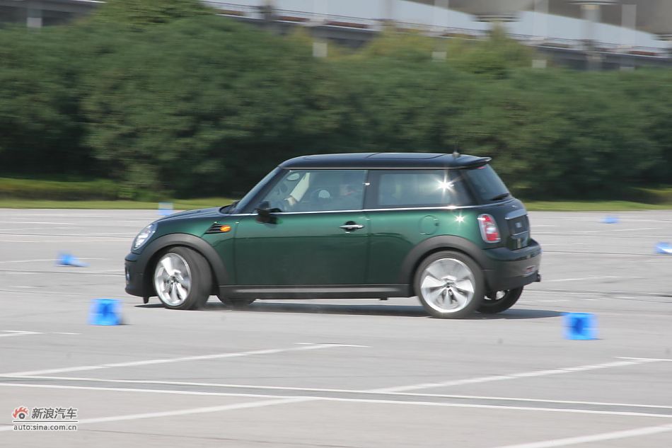 2011款MINI Cooper动态