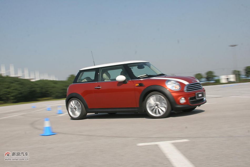 2011款MINI Cooper动态