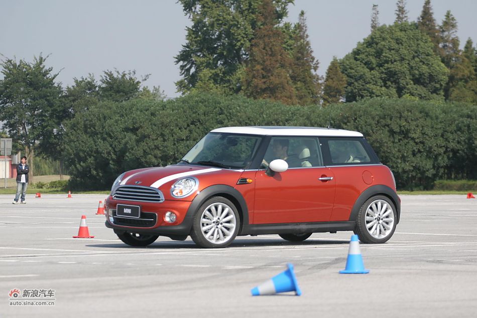 2011款MINI Cooper动态