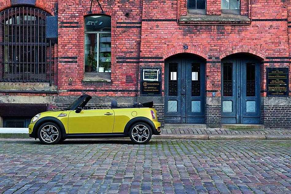 2009Mini Cabrio