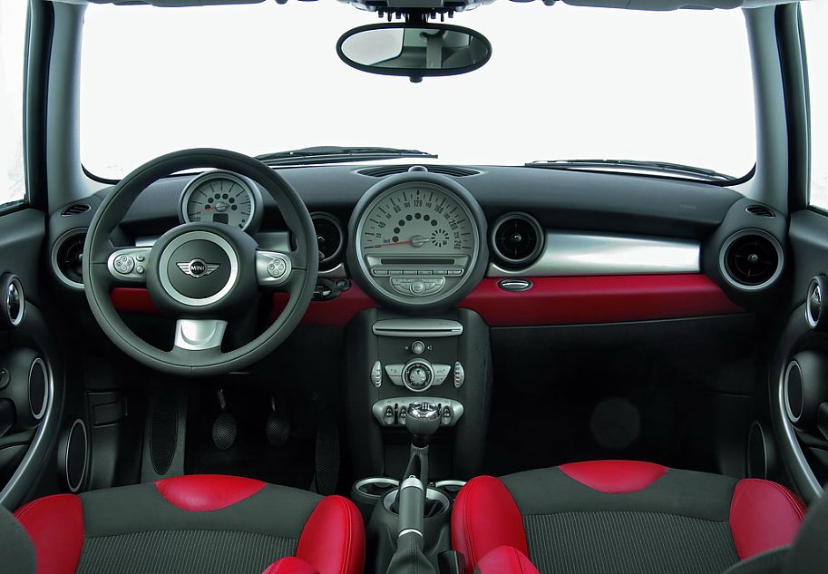 全新MINI Cooper内饰