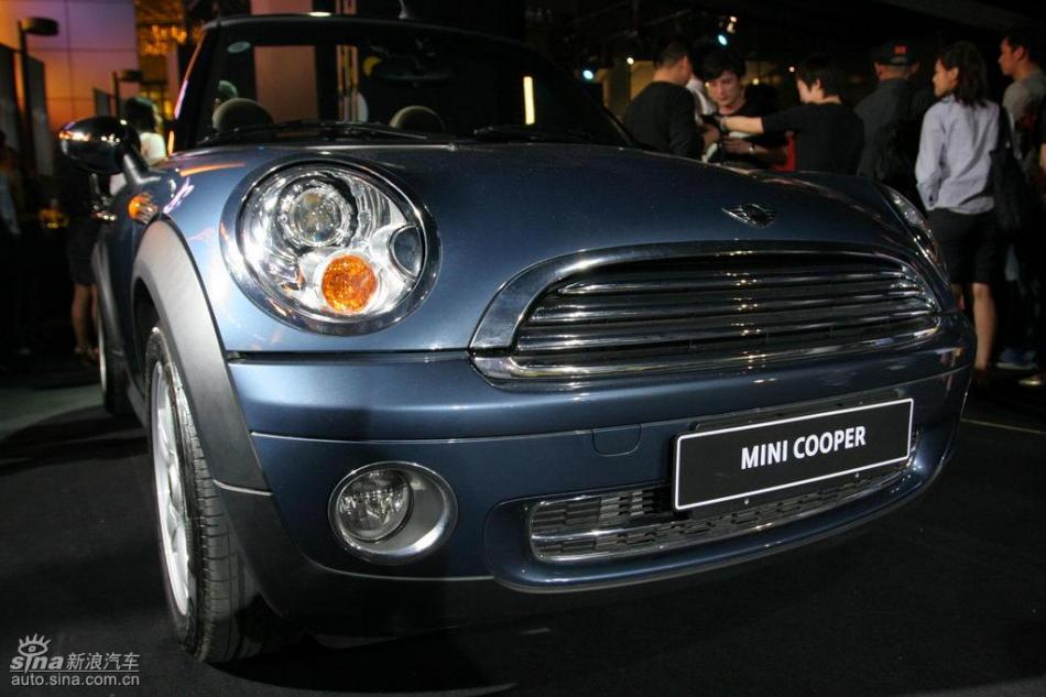MINI Cooper敞篷版及Cooper S敞篷版