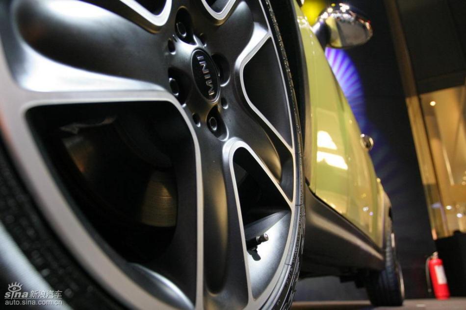 MINI Cooper敞篷版及Cooper S敞篷版