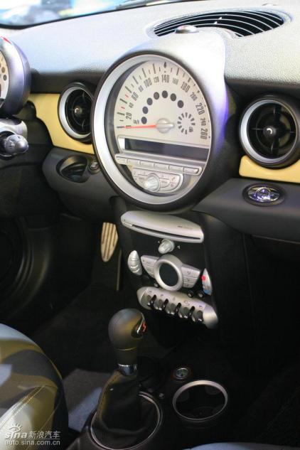 MINI Cooper敞篷版及Cooper S敞篷版