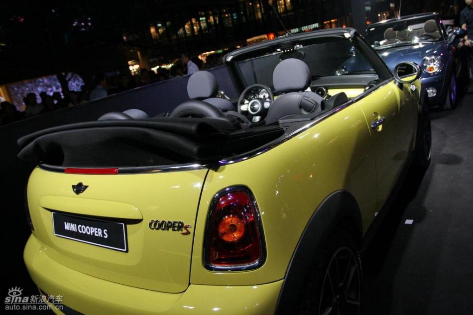 MINI Cooper敞篷版及Cooper S敞篷版