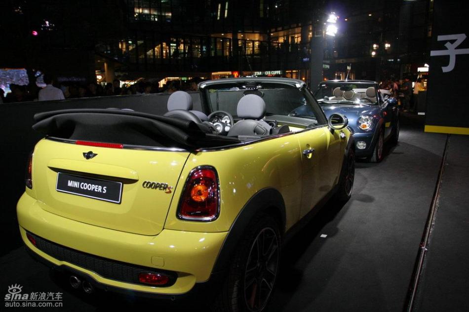 MINI Cooper敞篷版及Cooper S敞篷版