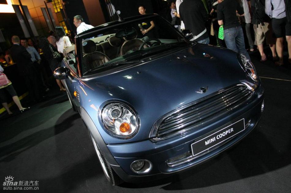 MINI Cooper敞篷版及Cooper S敞篷版