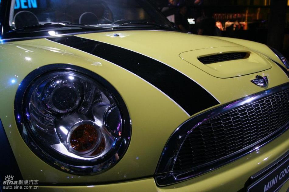 MINI Cooper敞篷版及Cooper S敞篷版