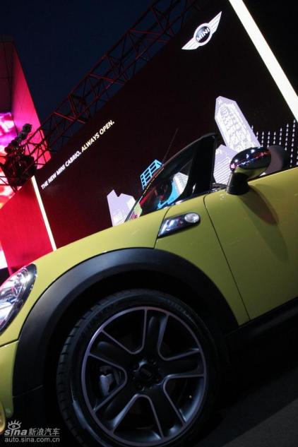 MINI Cooper敞篷版及Cooper S敞篷版