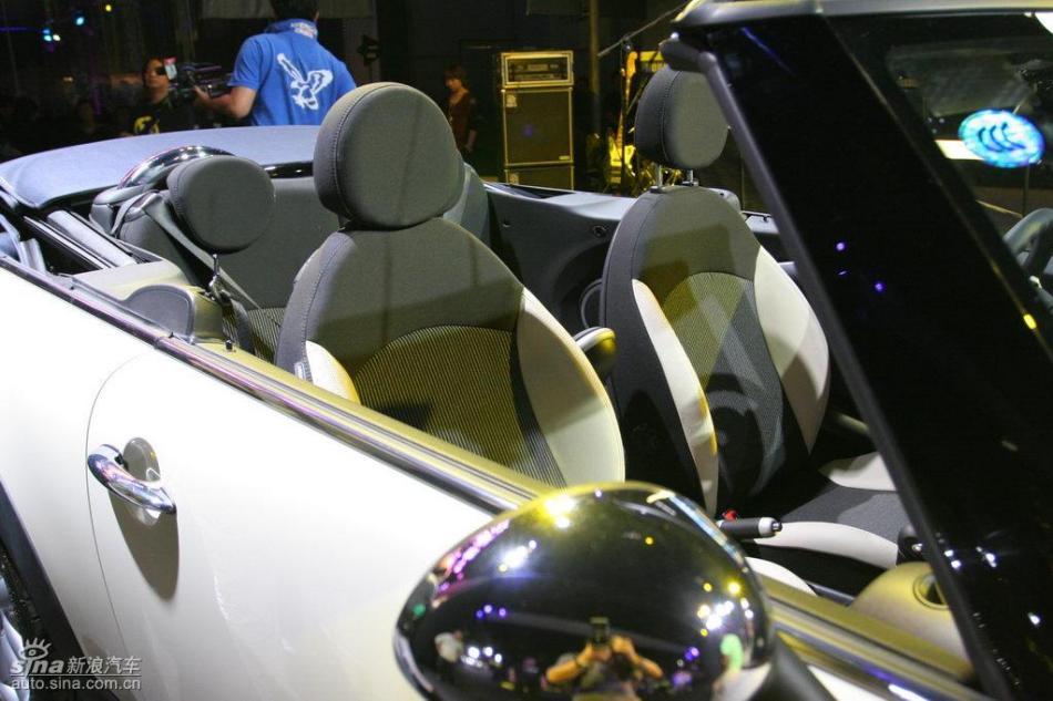 MINI Cooper敞篷版及Cooper S敞篷版