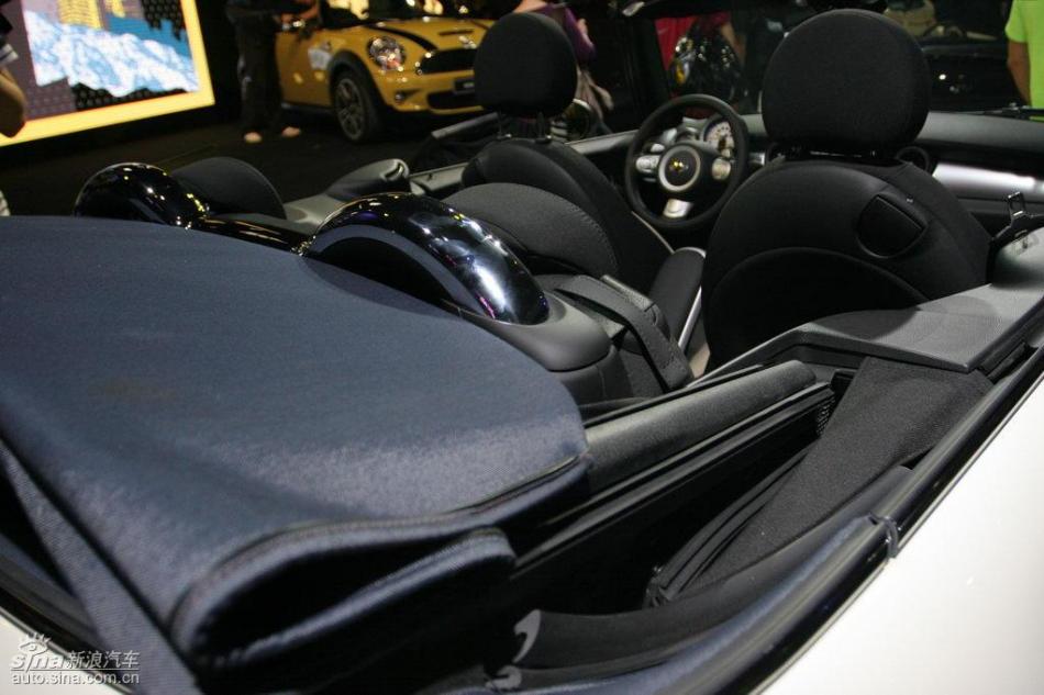 MINI Cooper敞篷版及Cooper S敞篷版