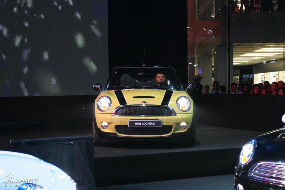 MINI Cooper敞篷版及Cooper S敞篷版