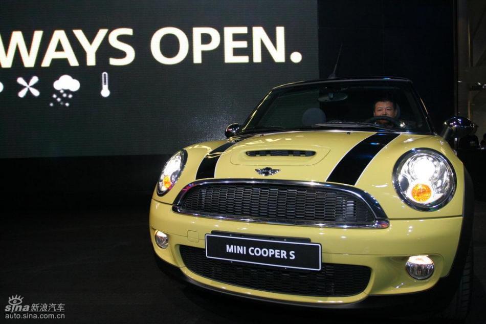 MINI Cooper敞篷版及Cooper S敞篷版