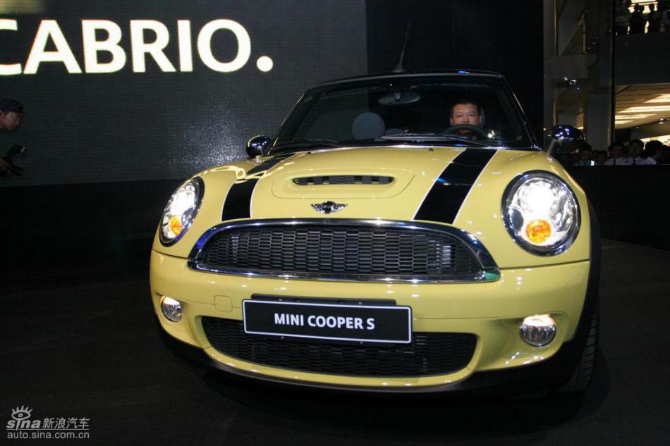 MINI Cooper敞篷版及Cooper S敞篷版