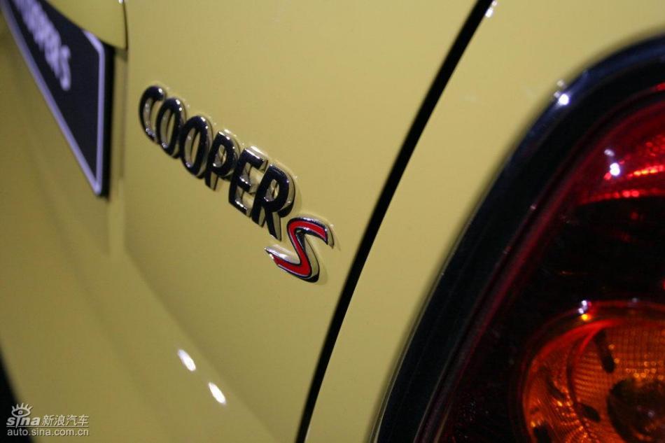 MINI Cooper敞篷版及Cooper S敞篷版