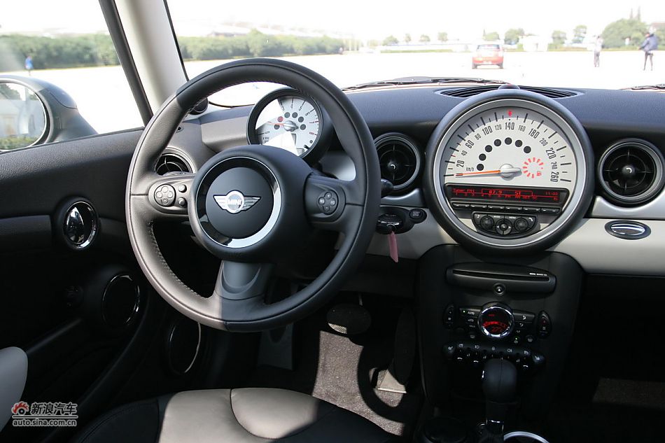 2011款MINI Clubman内饰及细节