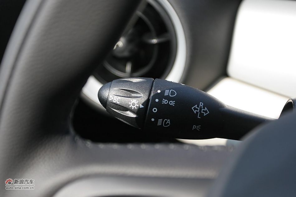 2011款MINI Clubman内饰及细节