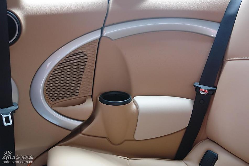 个性5门小车MINI Clubman到店实拍