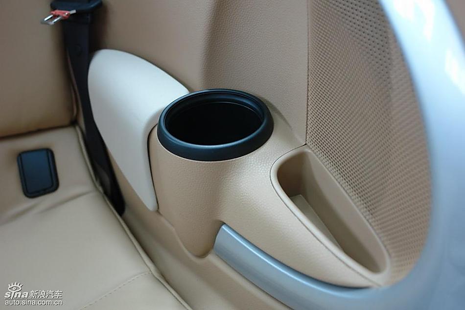 个性5门小车MINI Clubman到店实拍