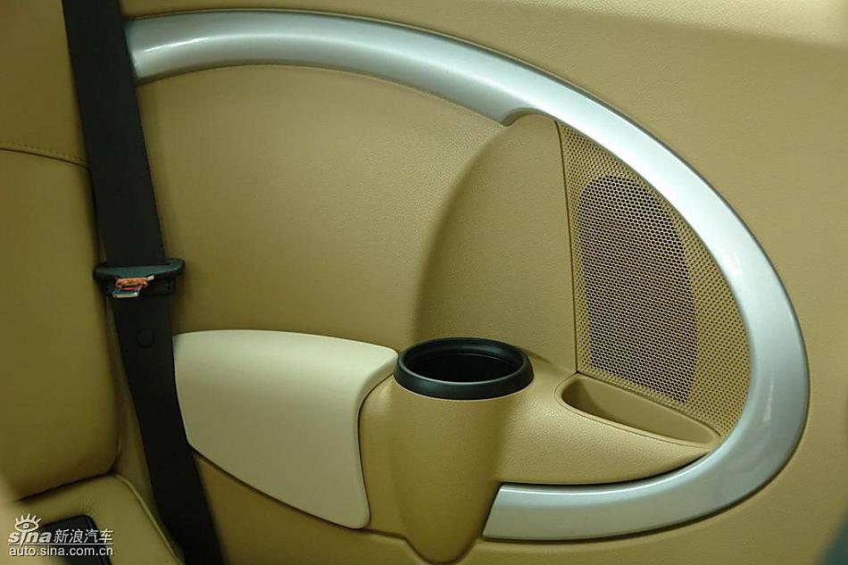 个性5门小车MINI Clubman到店实拍