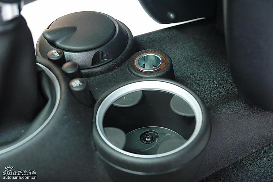 个性5门小车MINI Clubman到店实拍