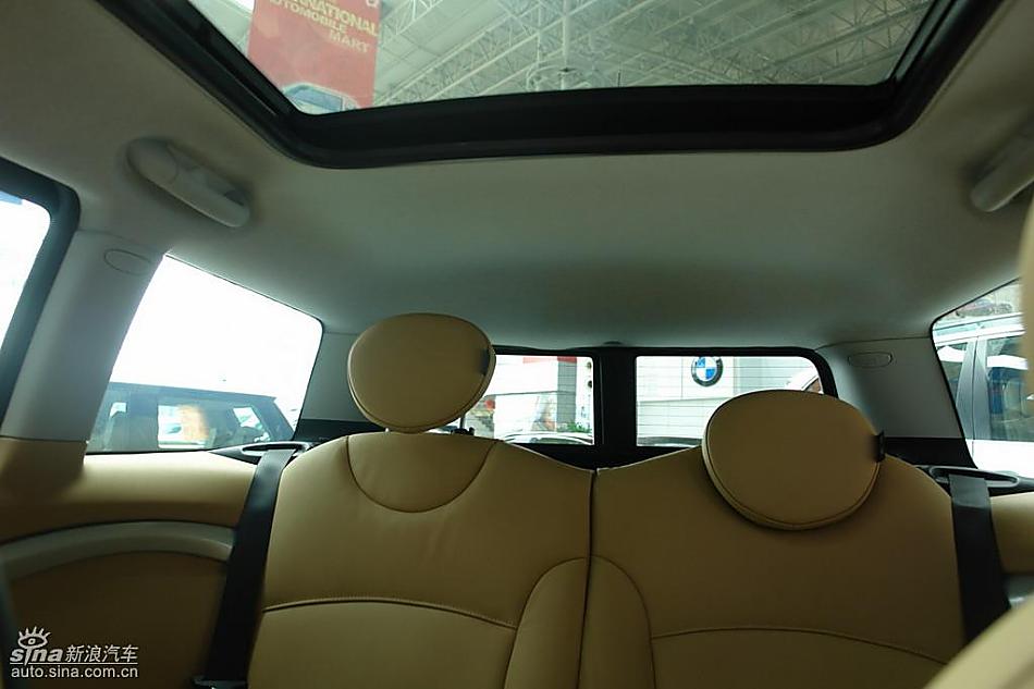 个性5门小车MINI Clubman到店实拍