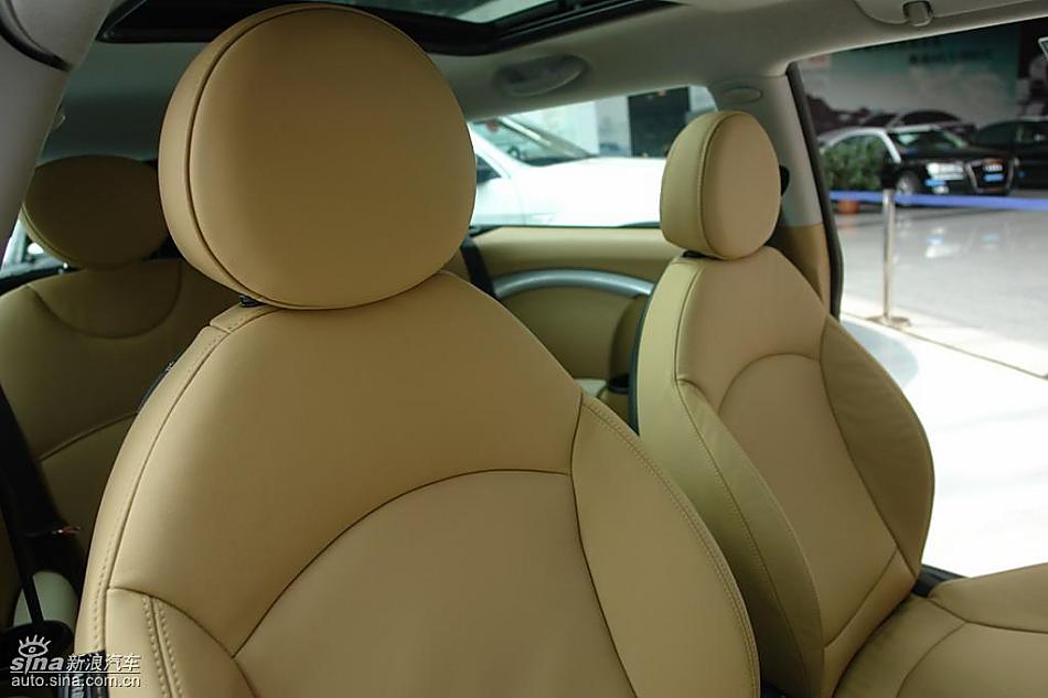 个性5门小车MINI Clubman到店实拍