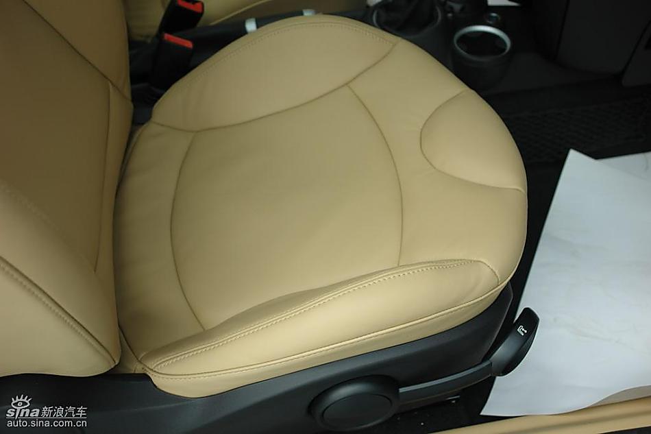 个性5门小车MINI Clubman到店实拍