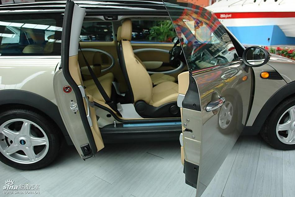个性5门小车MINI Clubman到店实拍