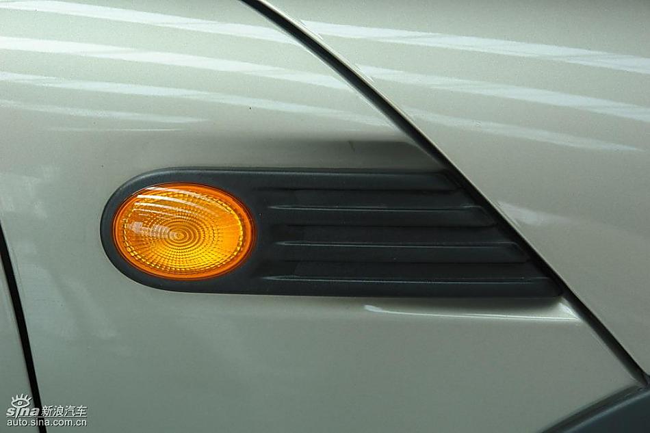 个性5门小车MINI Clubman到店实拍