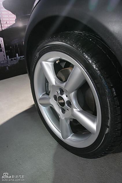 Mini Cooper S Clubman赛道动态