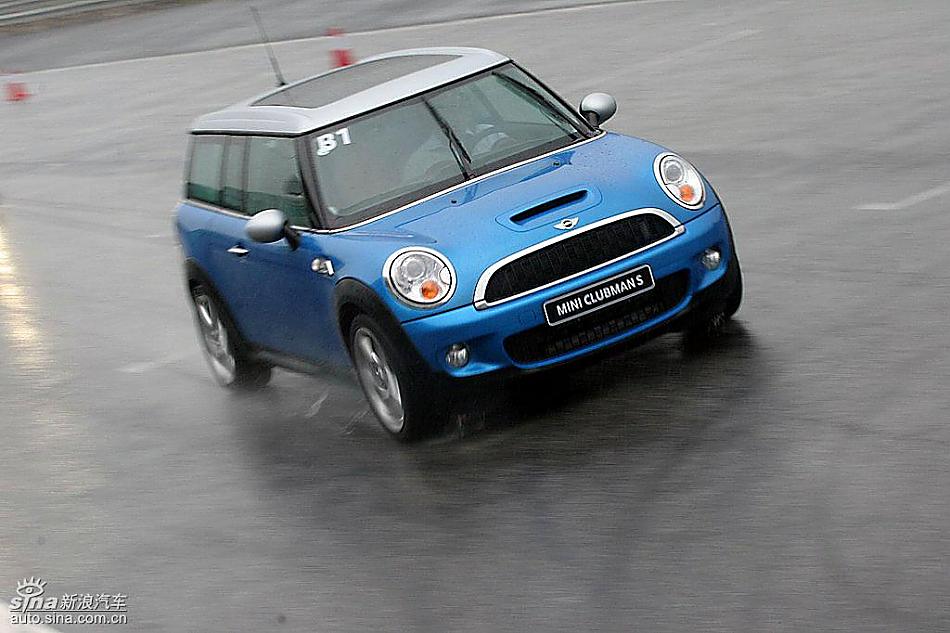 Mini Cooper S Clubman赛道动态