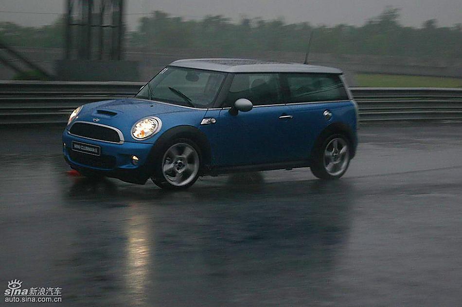 Mini Cooper S Clubman赛道动态