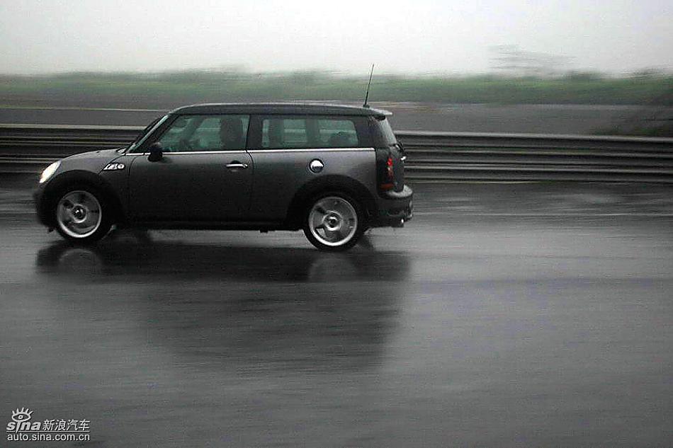 Mini Cooper S Clubman赛道动态