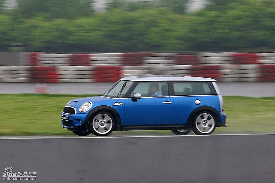 Mini Cooper S Clubman赛道动态