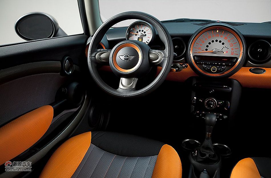 MINI Goes TUMI 个性涂装版