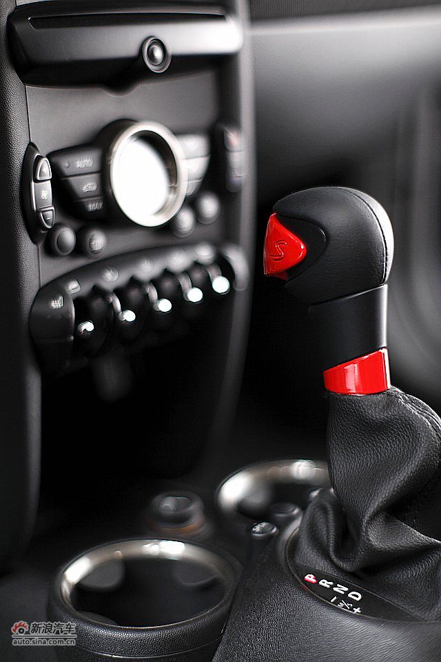 MINI Goes TUMI 个性涂装版