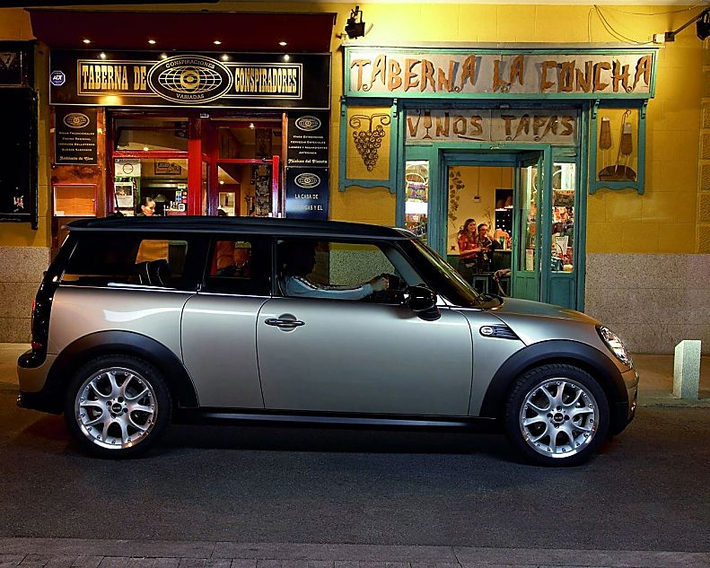 MINI Clubman