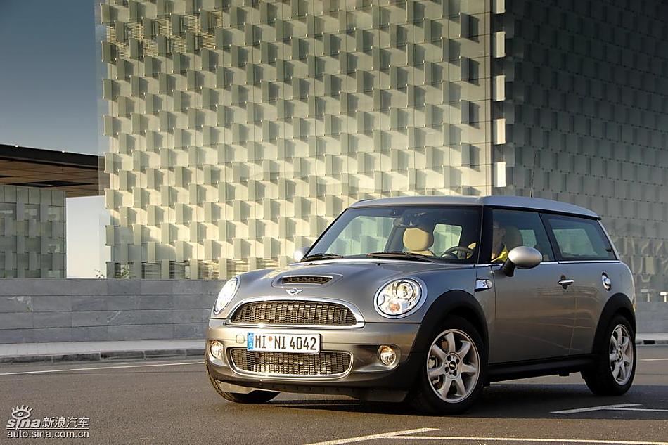 ɫMINI Clubman