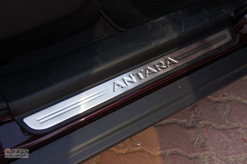 2011款欧宝安德拉内饰功能