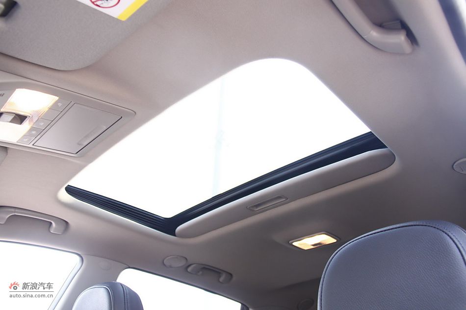 2011款欧宝安德拉内饰功能
