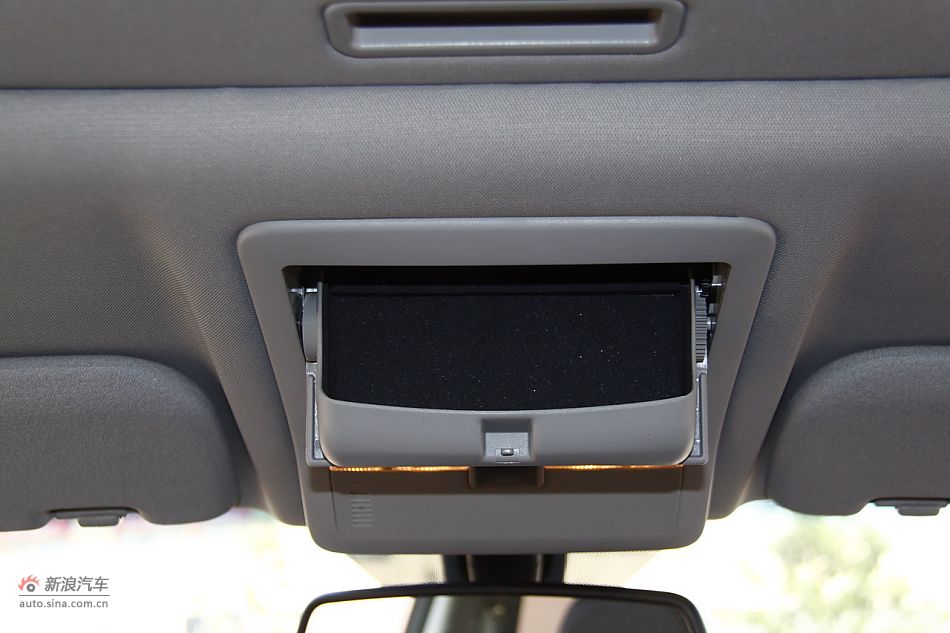 2011款欧宝安德拉座椅空间