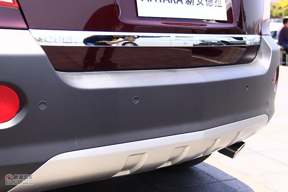 2011款欧宝安德拉外观